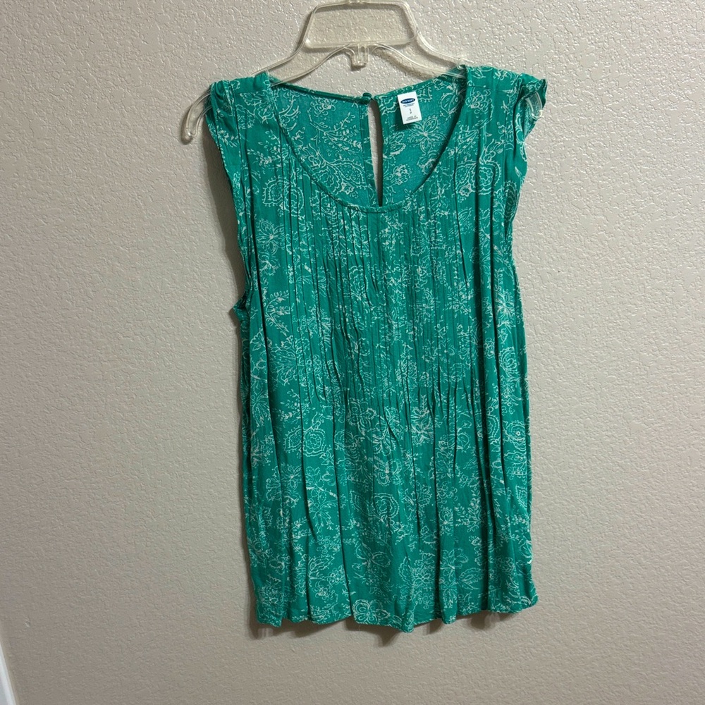 Old Navy Green Patterned Blouse